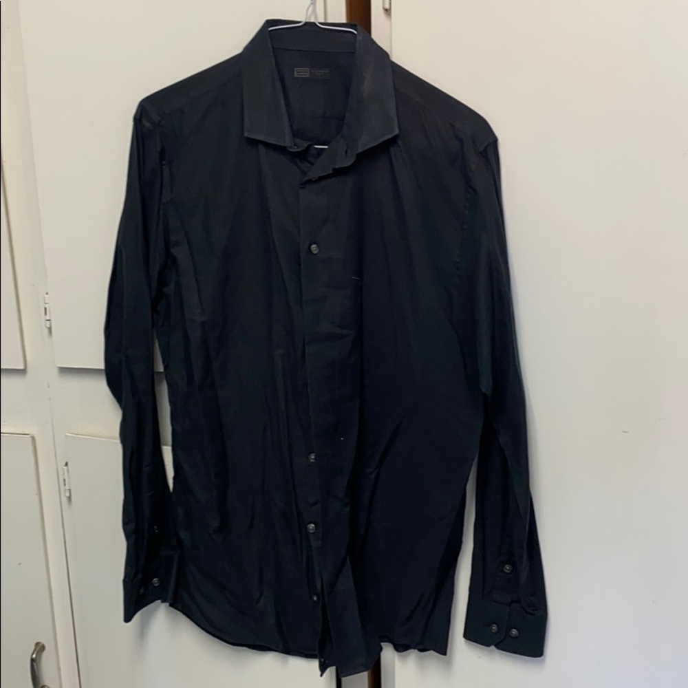 Men’s black trim fit shirt